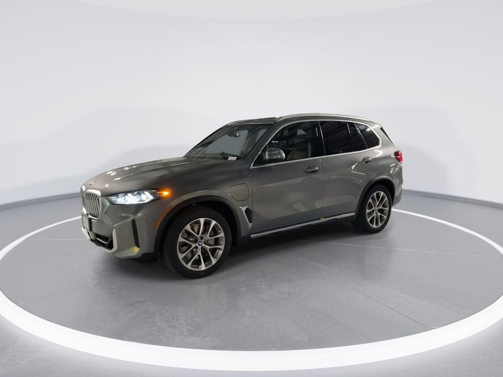 2025 BMW X5 xDrive50e 4