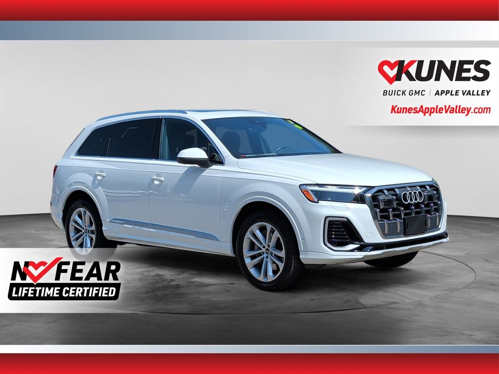 2025 Audi Q7 55 Premium Plus