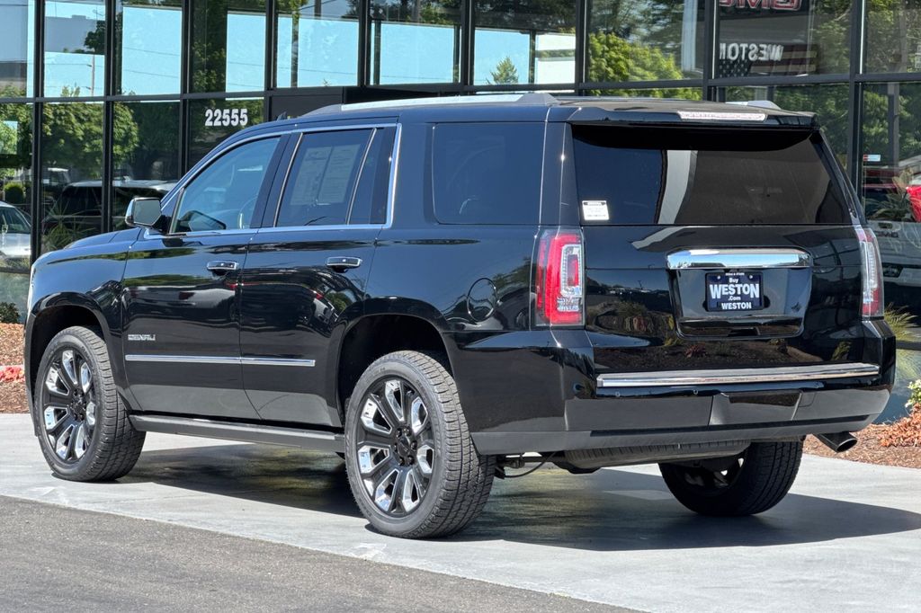 used 2019 GMC Yukon car, priced at $39,955
