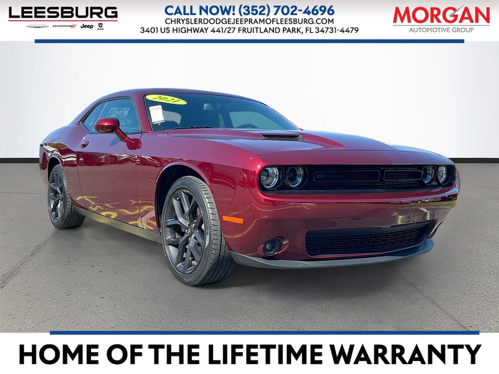 2021 Dodge Challenger SXT Auto's photo