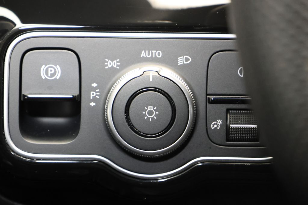 Thumbnail: 2026 Mercedes-Benz CLA - 19