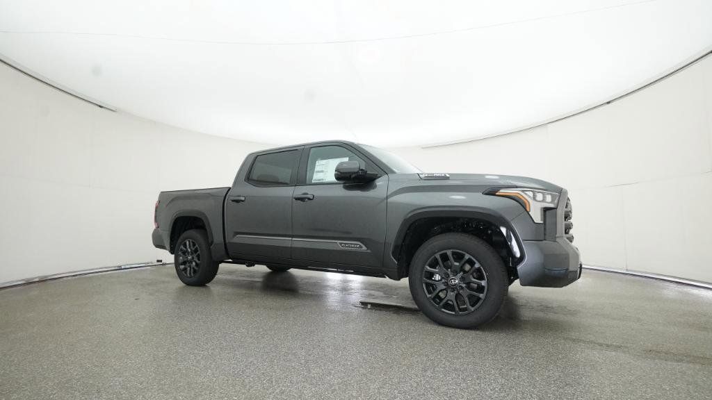 Thumbnail: 2025 Toyota Tundra - 9