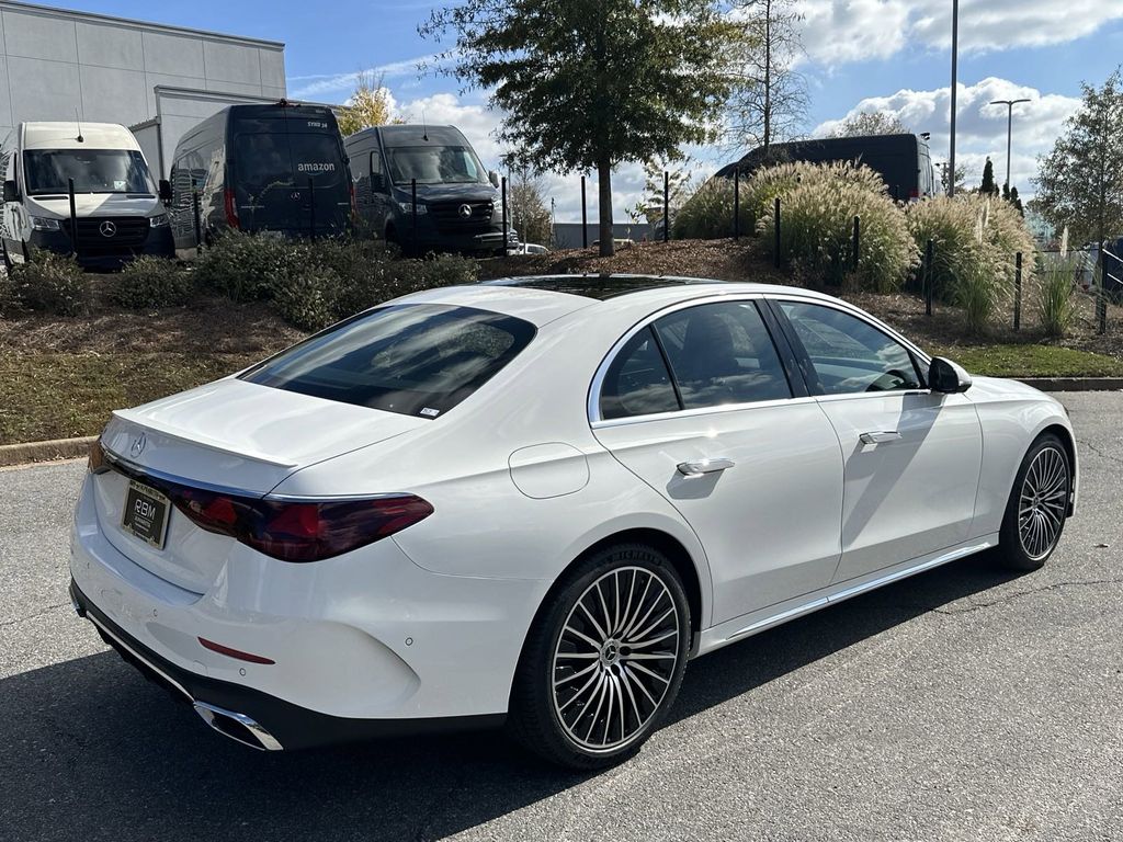 2025 Mercedes-Benz E-Class E 350 8