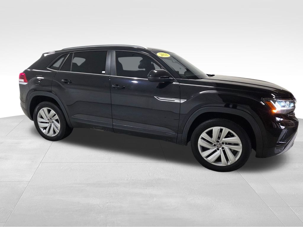 2021 Volkswagen Atlas Cross Sport 3.6L V6 SE w/Technology photo