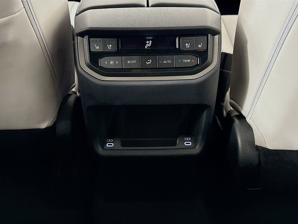 Thumbnail: 2026 Lexus TX - 18