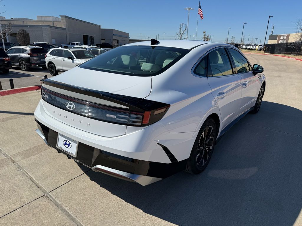 Thumbnail: 2024 Hyundai Sonata - 5