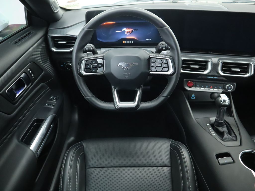 Thumbnail: 2025 Ford Mustang - 10