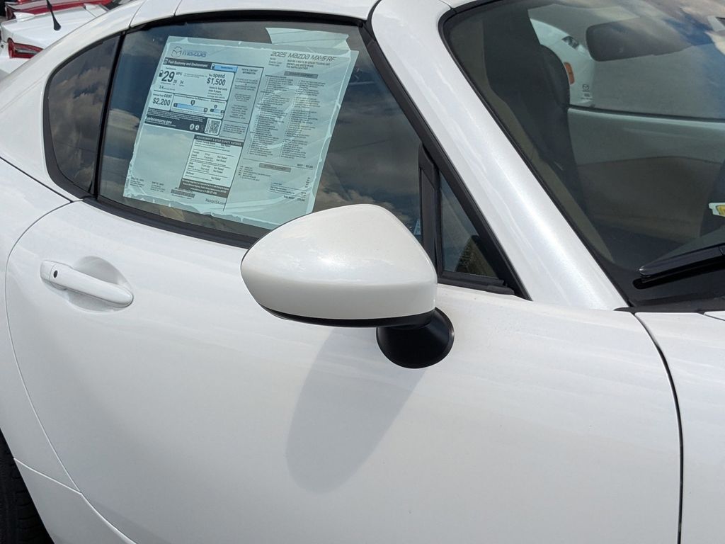 2025 Mazda MX-5 Miata RF Grand Touring