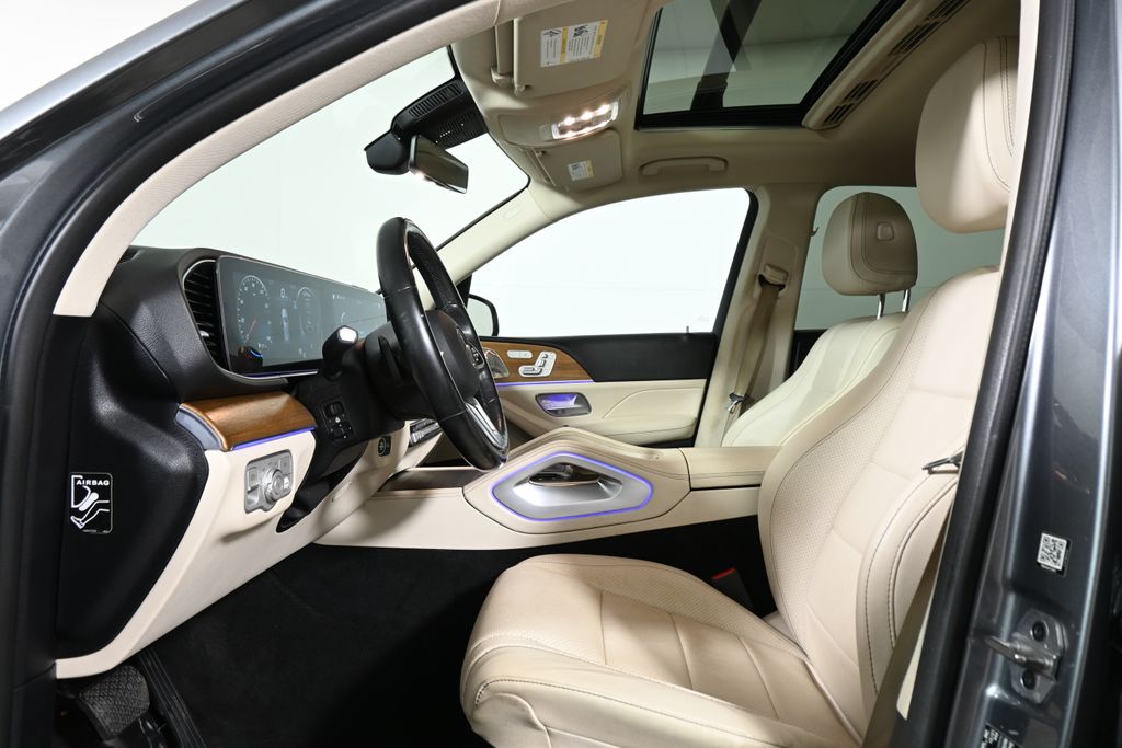 Thumbnail: 2022 Mercedes-Benz GLE - 3