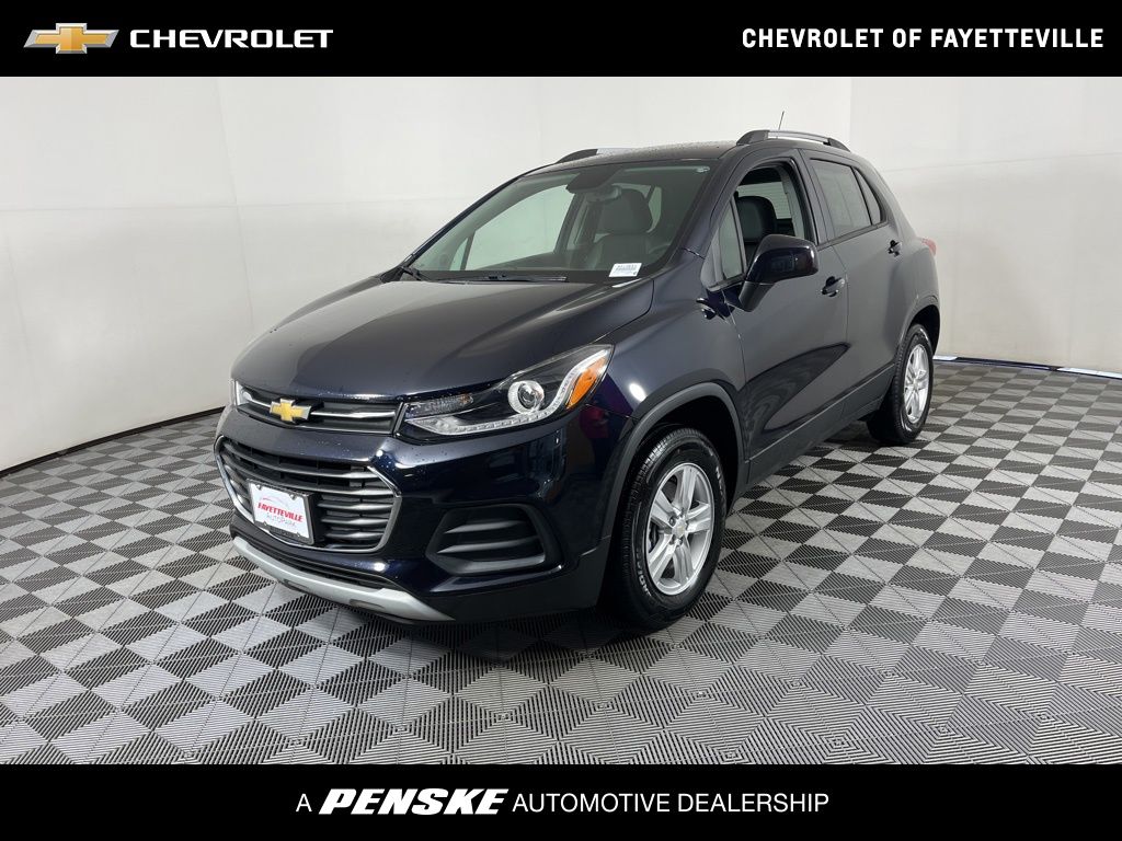 2022 Chevrolet Trax LT Hero Image