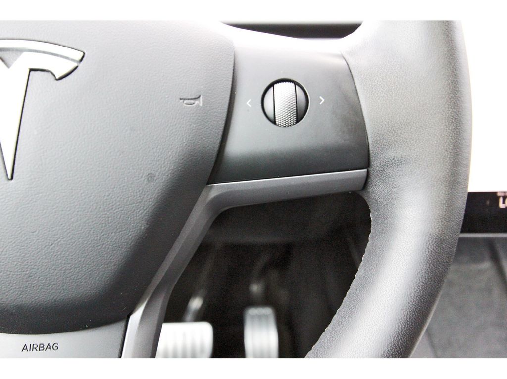 Used 2022 Tesla Model Y SUV