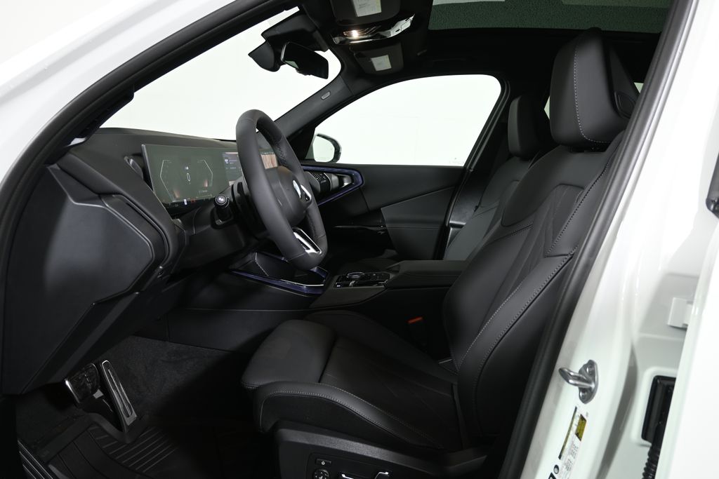 Thumbnail: 2026 BMW X3 - 3