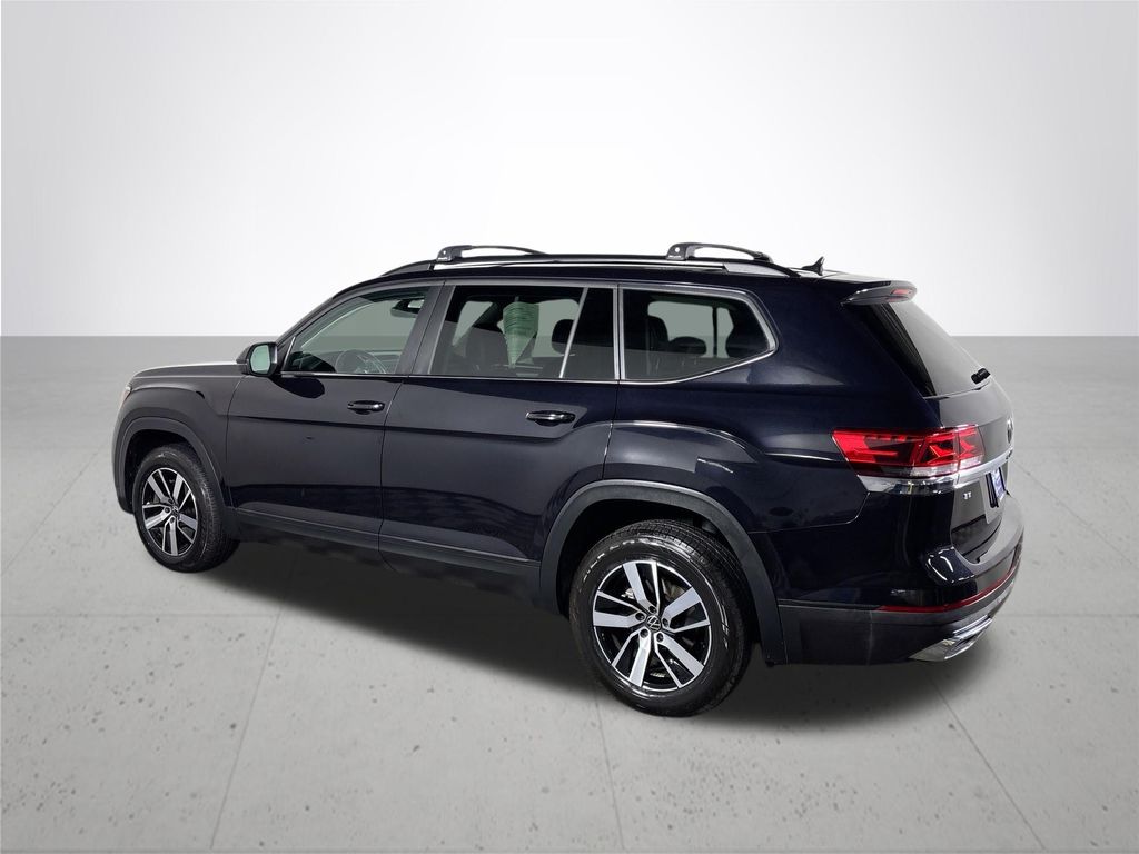 2023 Volkswagen Atlas 2.0T SE
