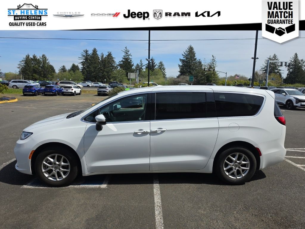 2023 Chrysler Pacifica Touring L FWD