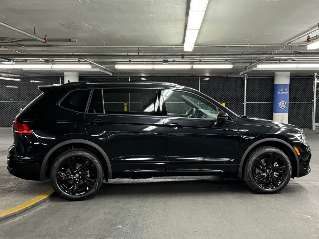 2024 Volkswagen Tiguan 2.0T SE R-Line Black 37