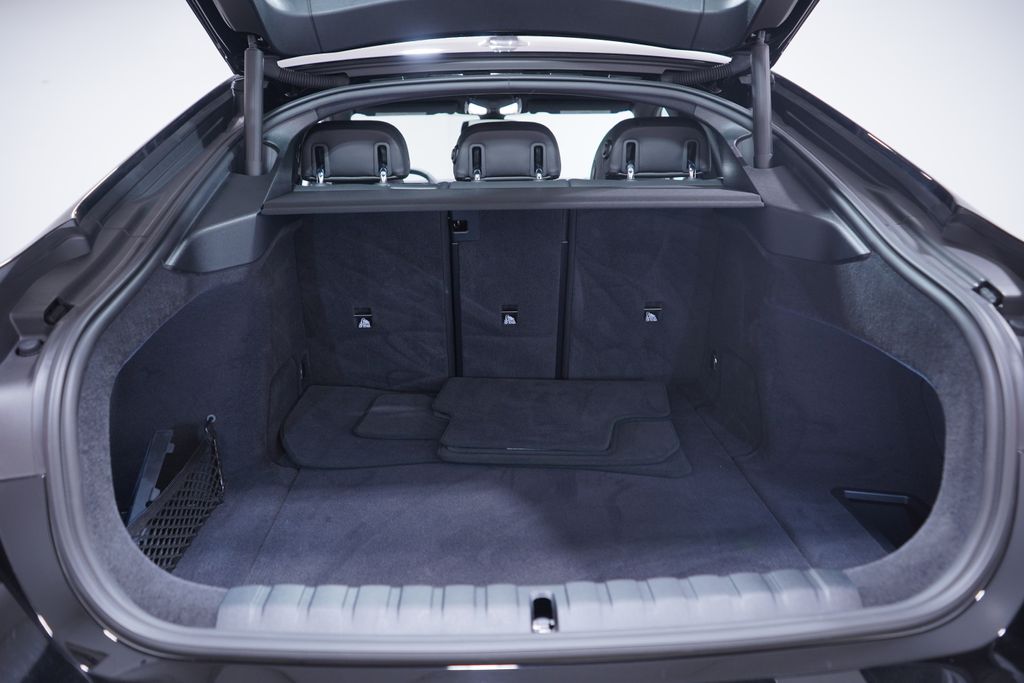 Thumbnail: 2025 BMW i4 - 23