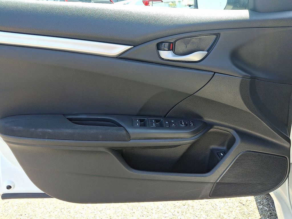 Thumbnail: 2019 Honda Civic - 12