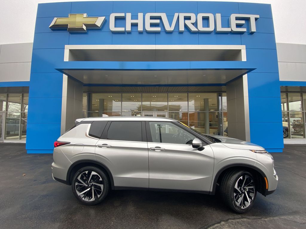 2024 Mitsubishi Outlander