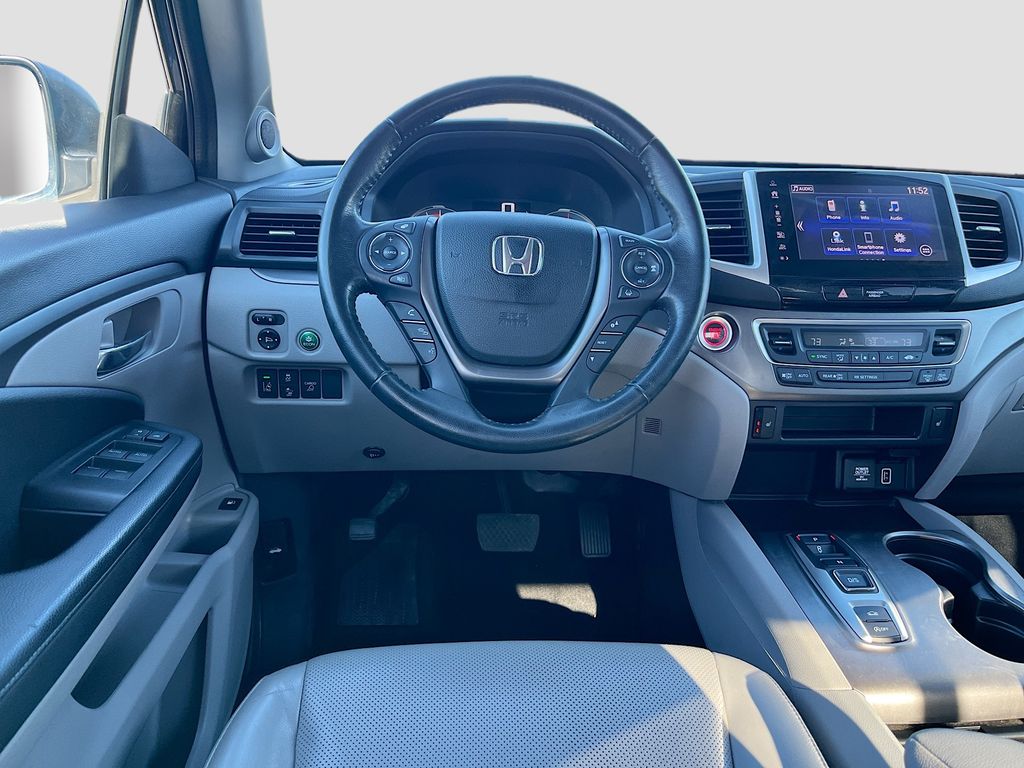 Used 2020 Blue Honda RTL image 22