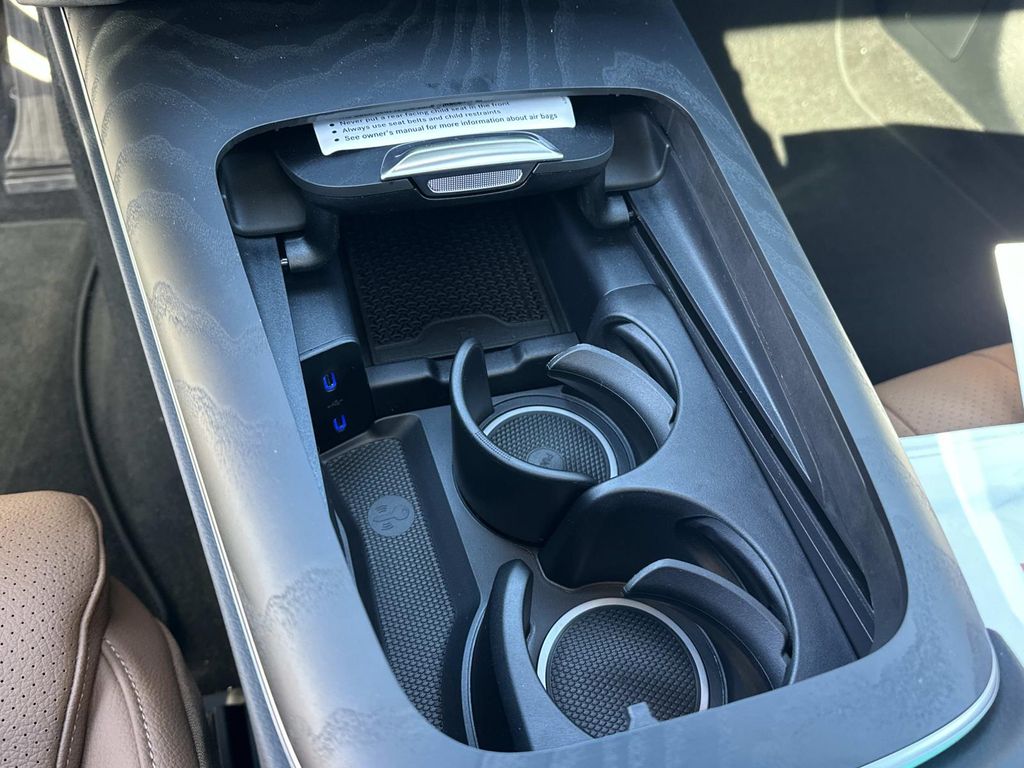 Thumbnail: 2026 Mercedes-Benz E-Class - 24