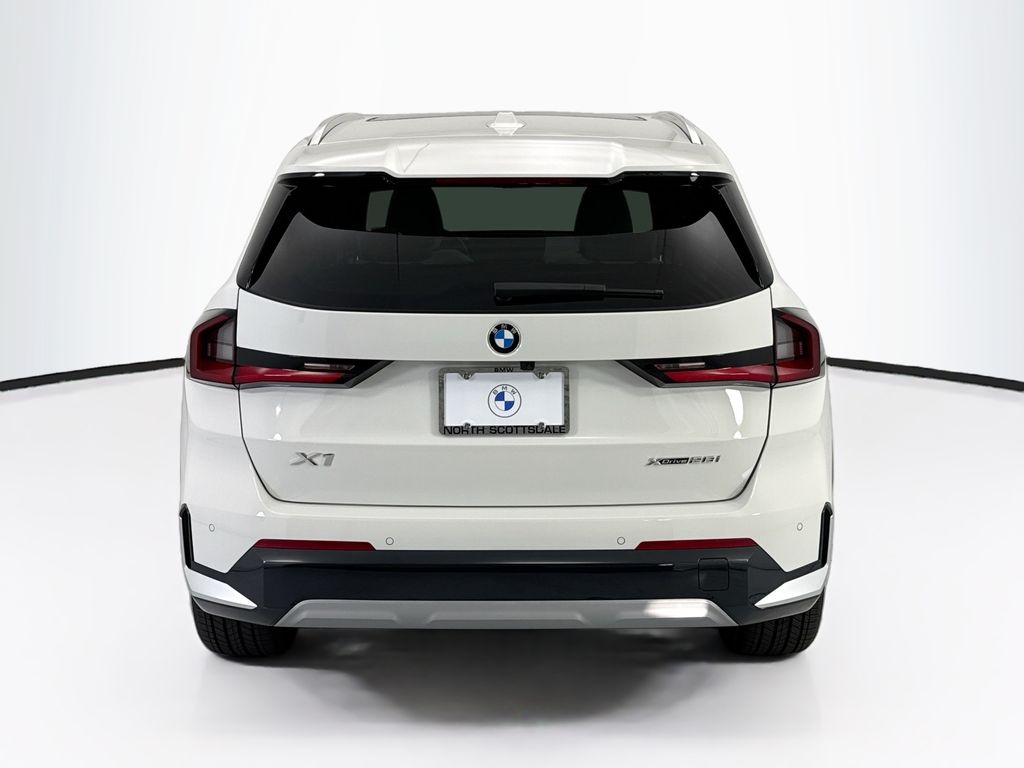Thumbnail: 2026 BMW X1 - 6