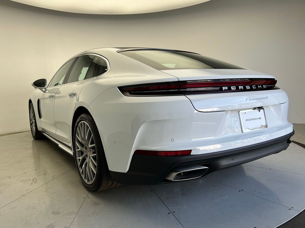 Thumbnail: 2026 Porsche Panamera - 3
