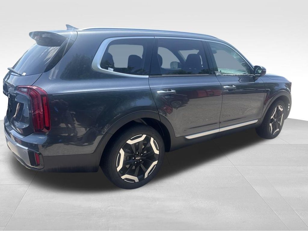 Used 2024 Gray Kia S image 12