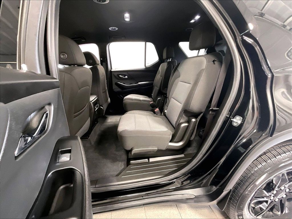 2023 Chevrolet Traverse — photo 15