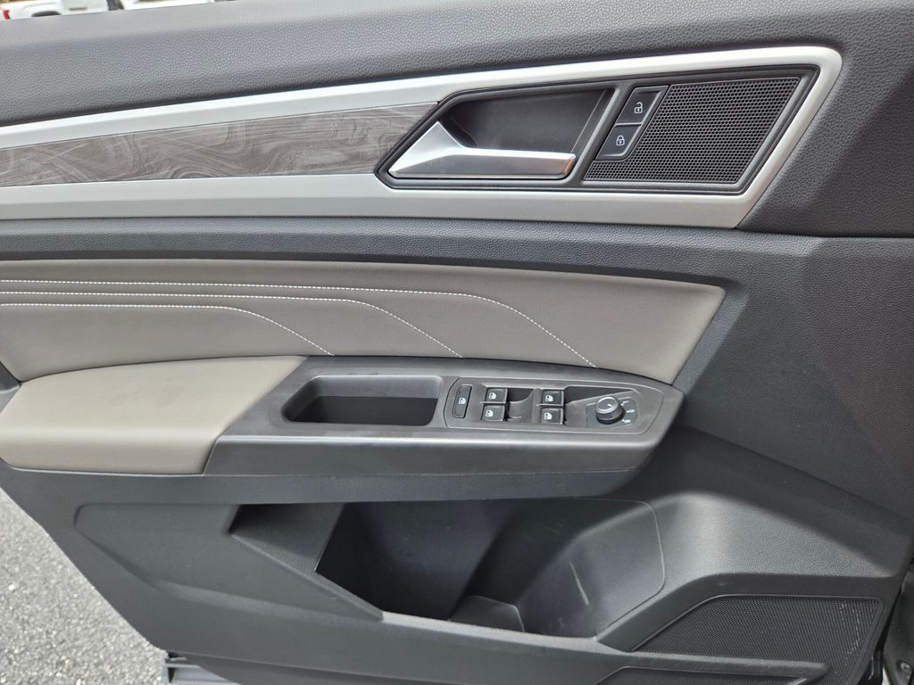 Used 2023 Volkswagen Atlas Cross Sport SUV