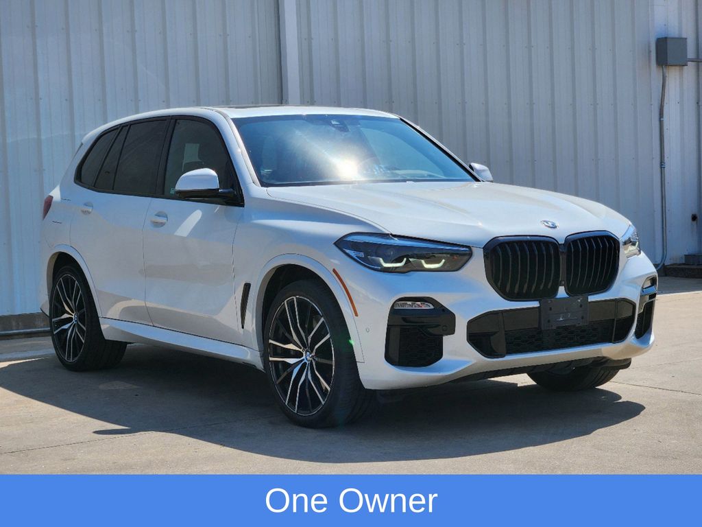 2020 BMW X5 M50i 3