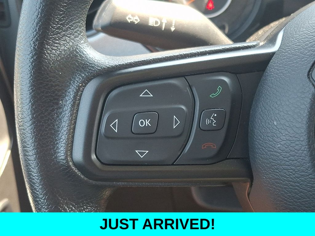 Used 2025 Jeep Wrangler SUV