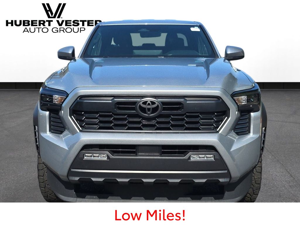 Used 2025 Toyota Tacoma Hybrid Truck