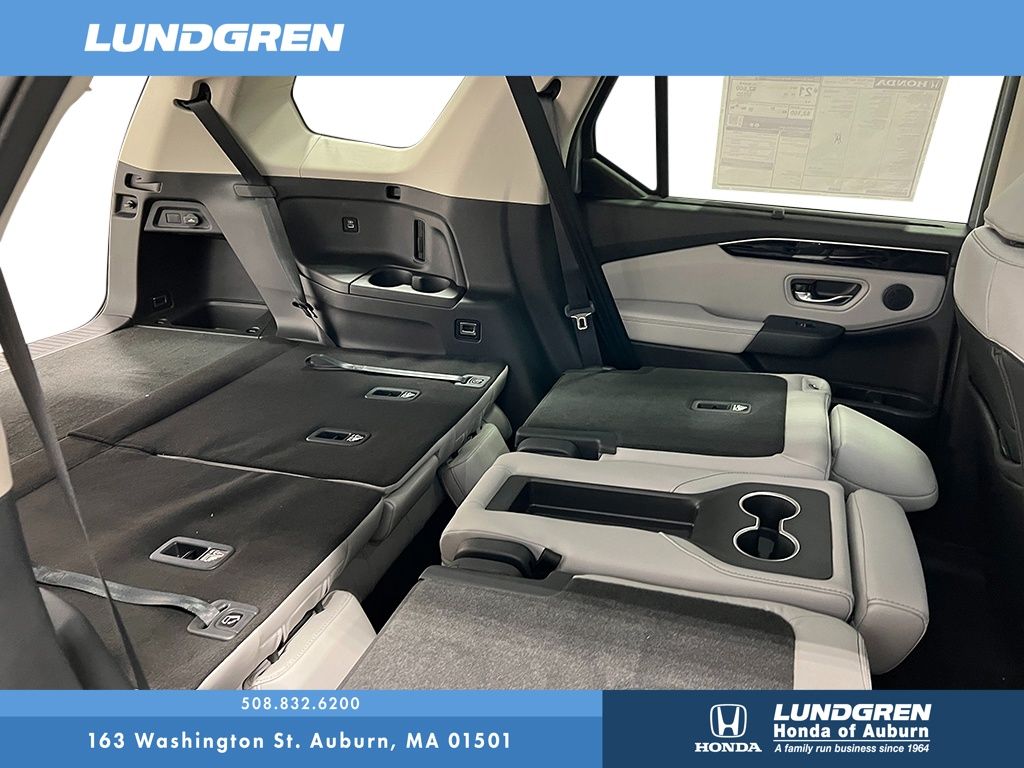 New 2025 Honda Pilot SUV