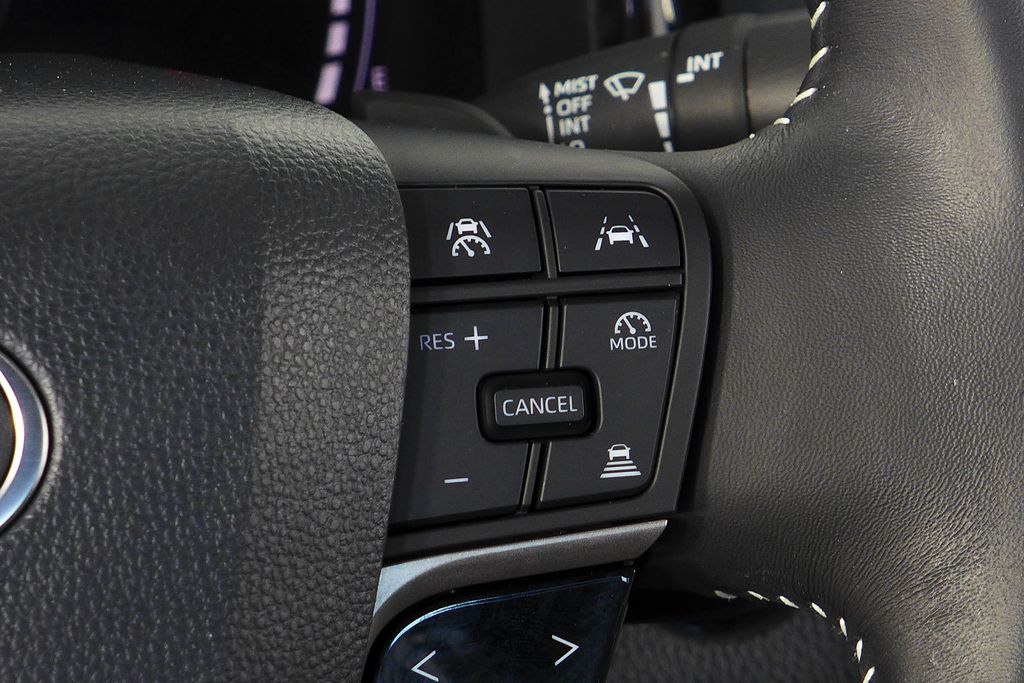 Thumbnail: 2025 Toyota Camry - 28