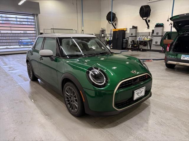 Thumbnail: 2026 MINI Cooper - 7