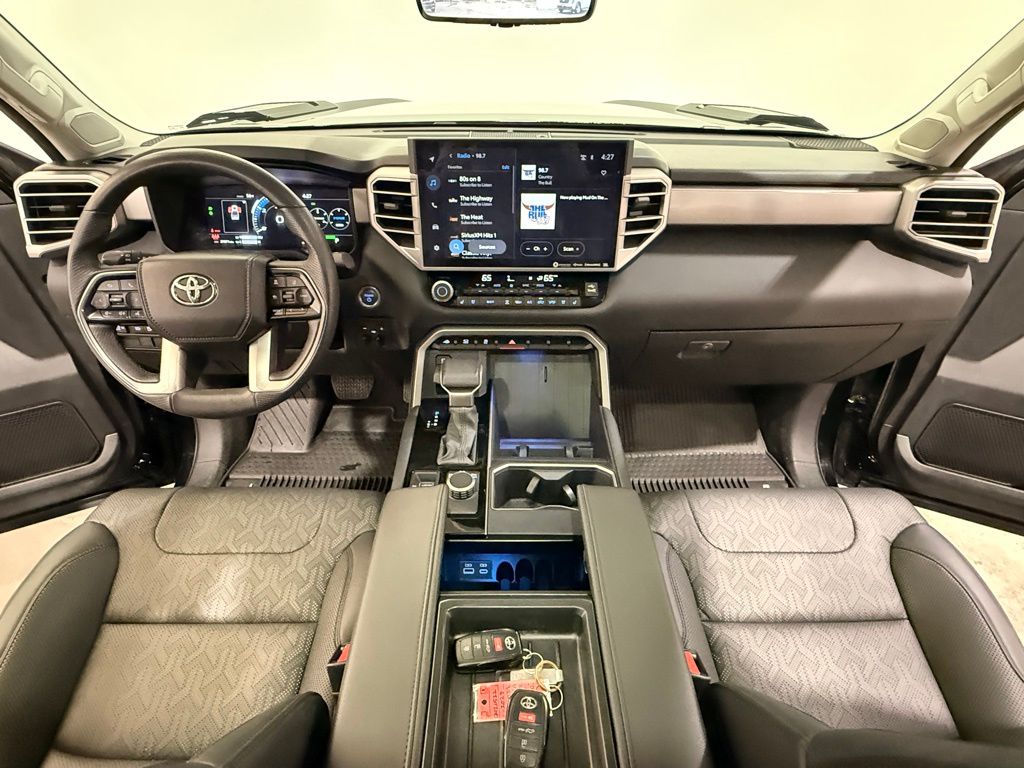 2023 Toyota Tundra Hybrid Limited