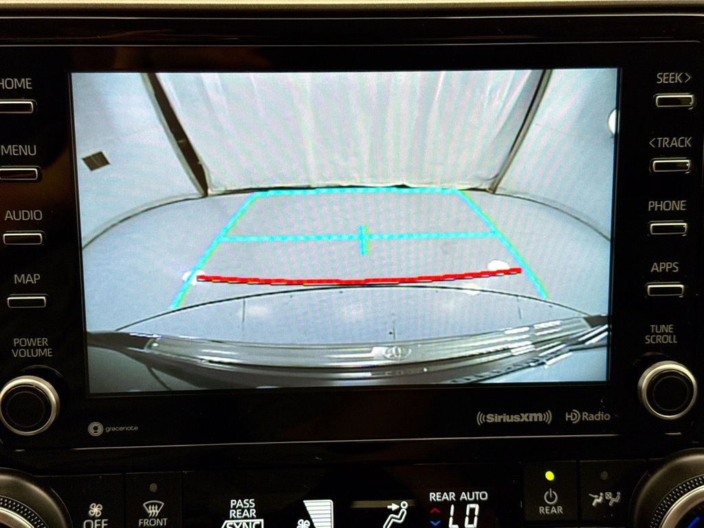 Thumbnail: 2022 Toyota Highlander - 15