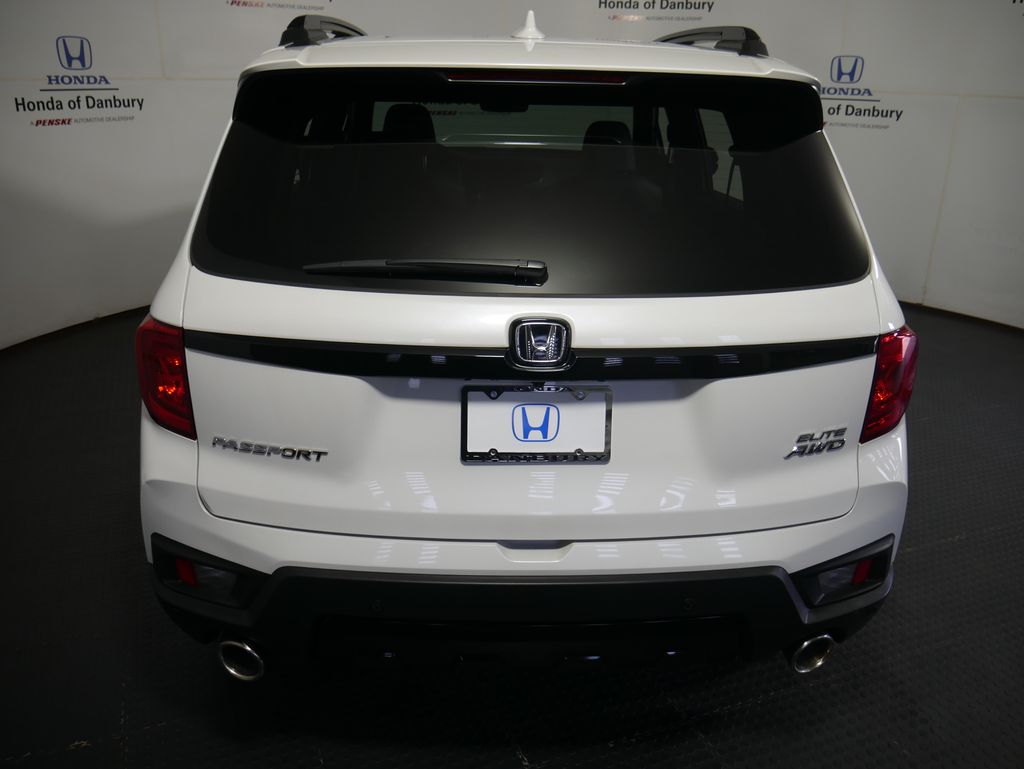 Thumbnail: 2022 Honda Passport - 5