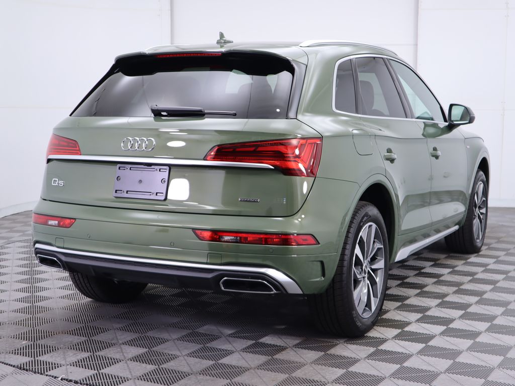 2024 Audi Q5 e Premium Plus 5