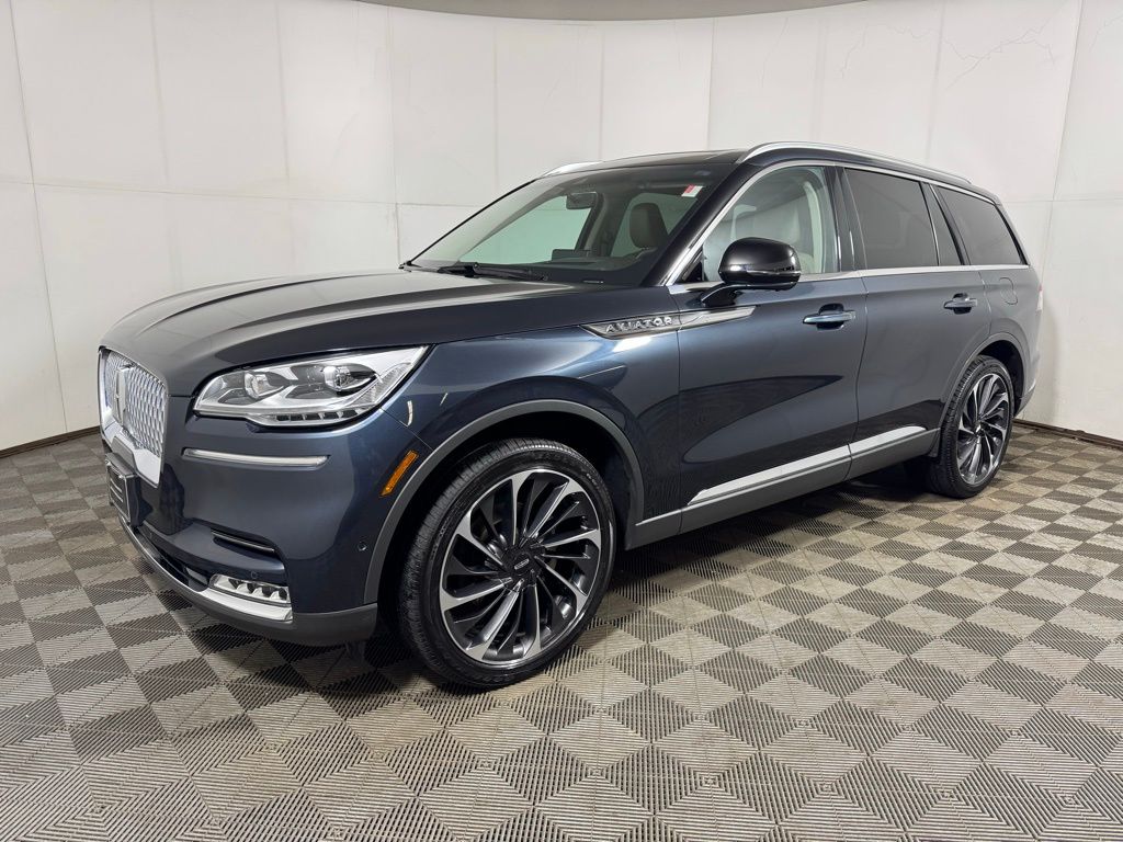 Flight Blue Metallic Clearcoat 2023 Lincoln Aviator Reserve AWD SUV / Crossover All-Wheel Drive Automatic