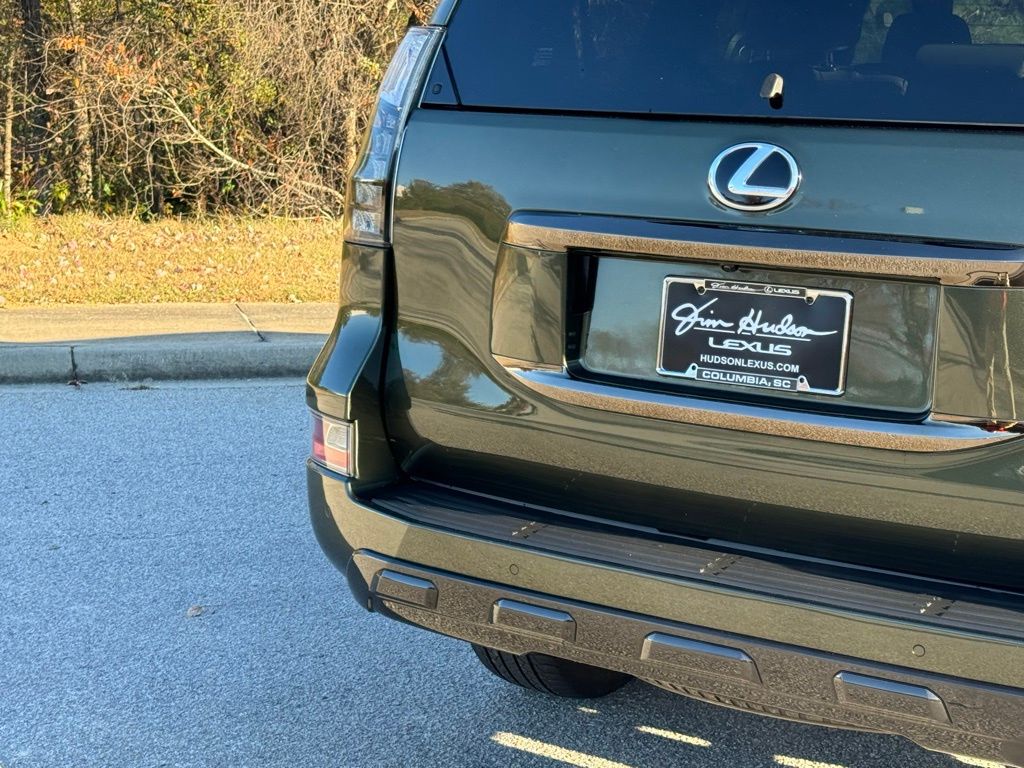 2023 Lexus GX 460 15