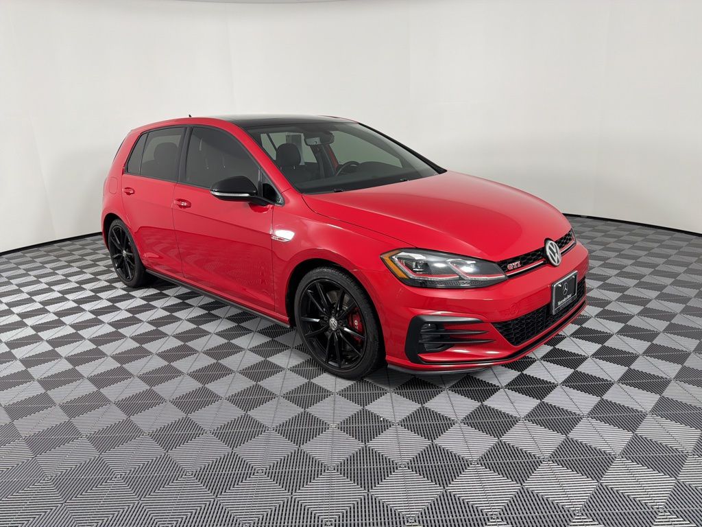 2021 Volkswagen Golf GTI SE