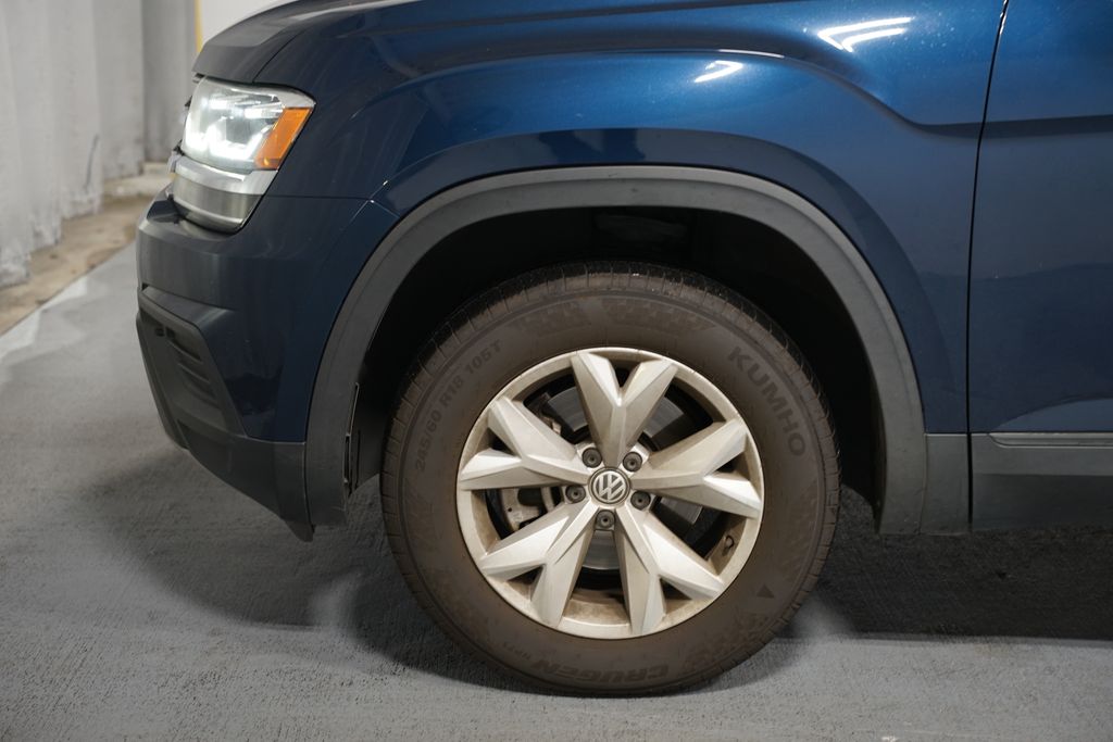 Thumbnail: 2018 Volkswagen Atlas - 5