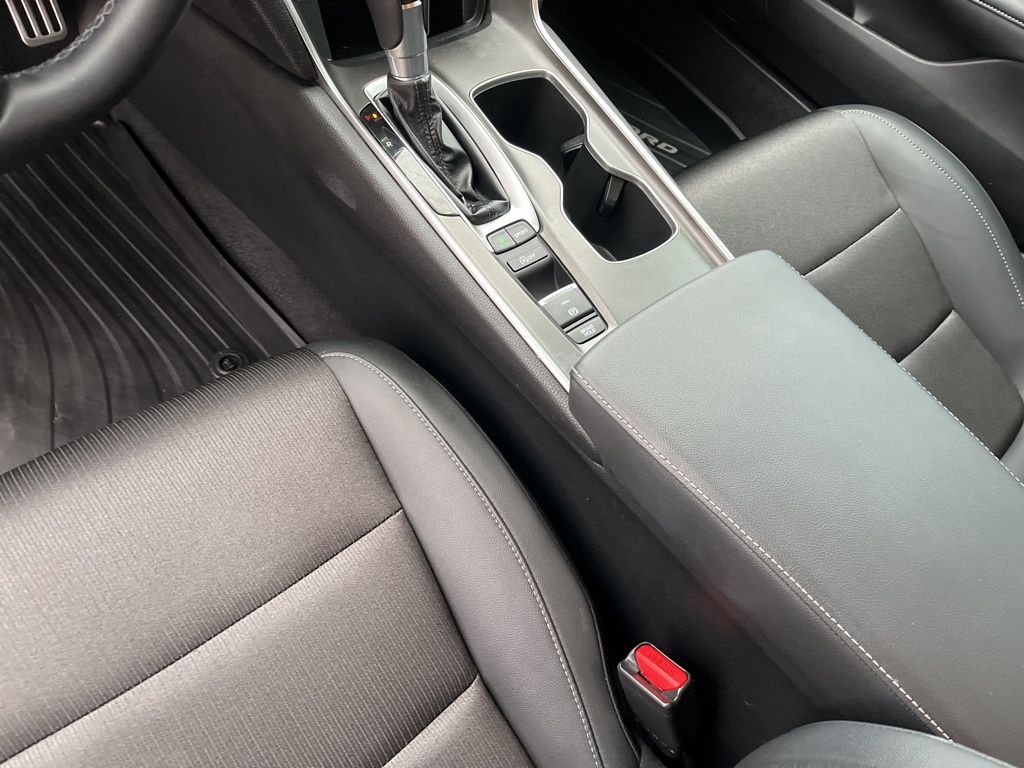 Thumbnail: 2022 Honda Accord - 20