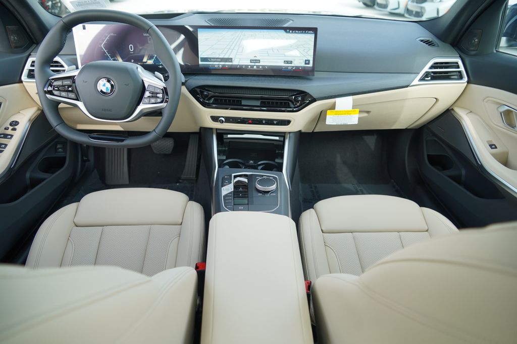 Thumbnail: 2026 BMW 3 Series - 13