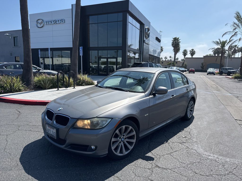 2011 BMW 3 Series 328i Sedan RWD