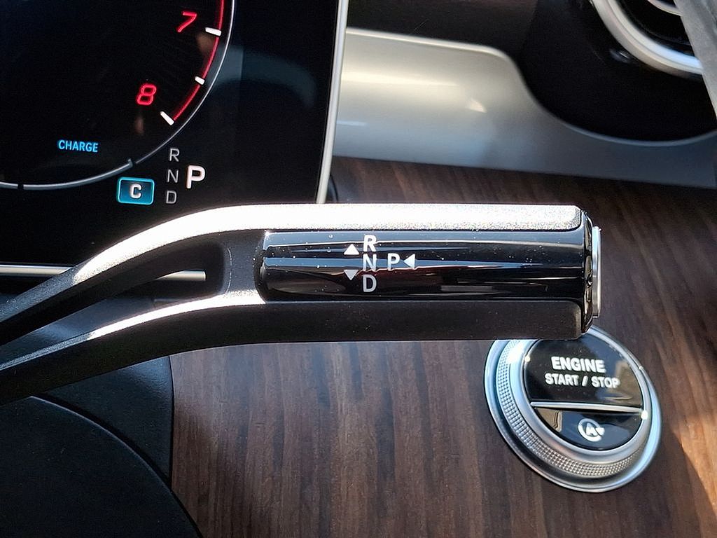 Thumbnail: 2025 Mercedes-Benz C-Class - 11