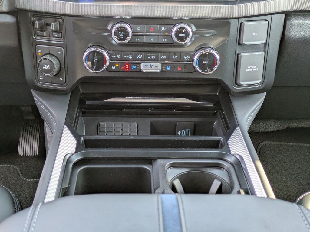 2026 Ford F-350 Super Duty Platinum