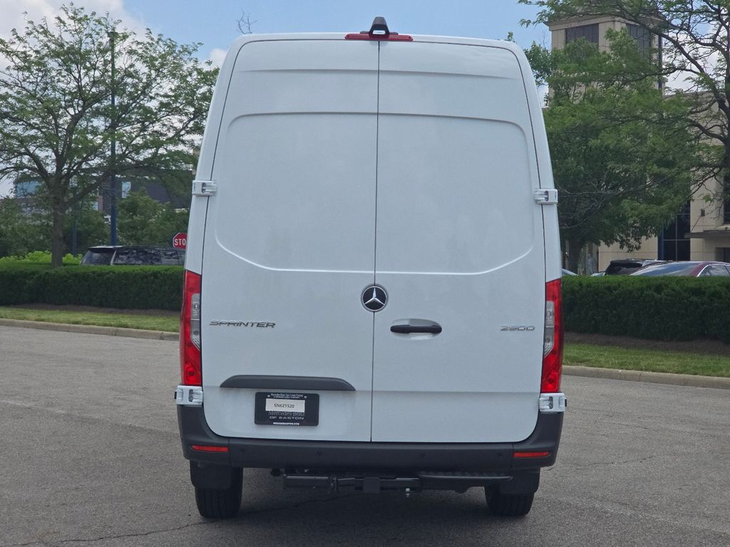 New 2026 White Mercedes-Benz Cargo 170 WB image 11
