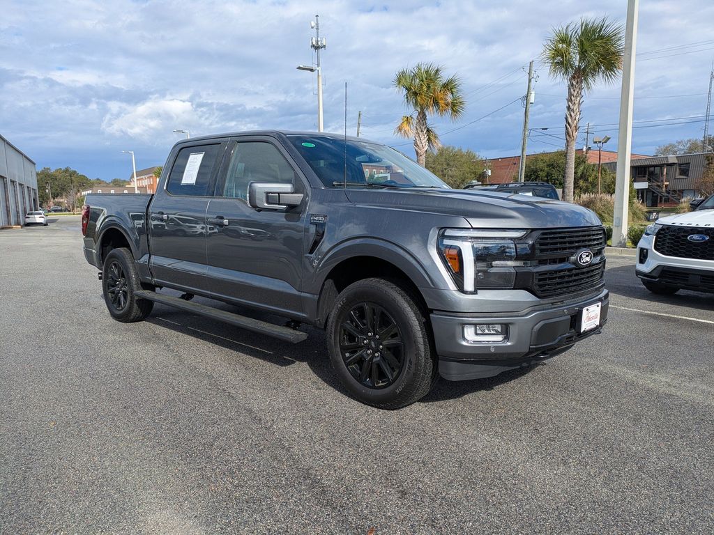 2025 Ford F-150 Platinum
